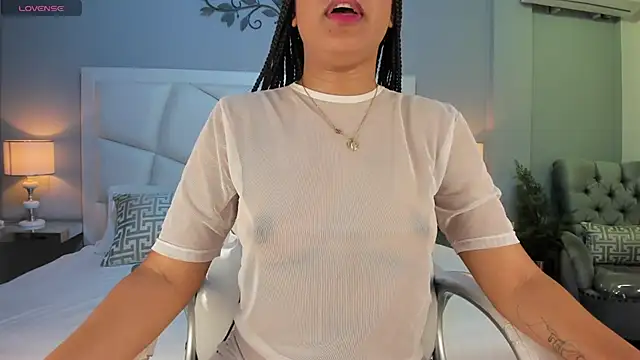 ZoeySnow online show from 03.03.25