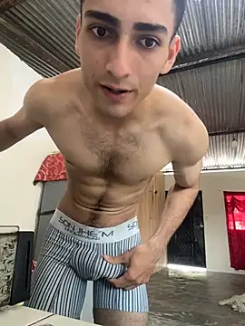 Snapshot of kanper chatting on 12.02.25 kanper online show from 12.02.25