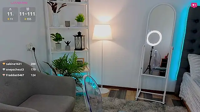 Donna Sun online show from 02.21.25