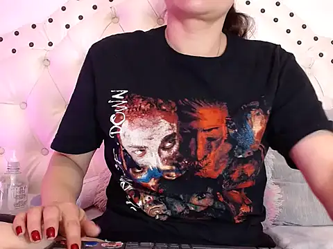 isabelajonesgl online show from 11.26.25