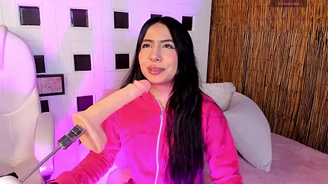 aniie west online show from 03.13.25