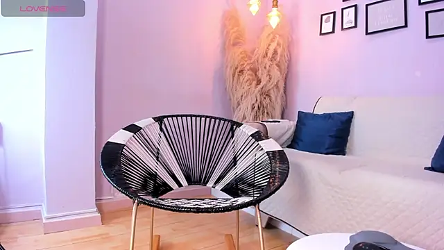 alana rossetti online show from 11.16.25