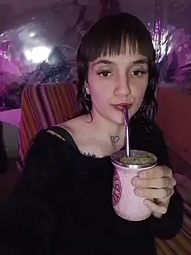 parejarica420 online show from 08.08.26