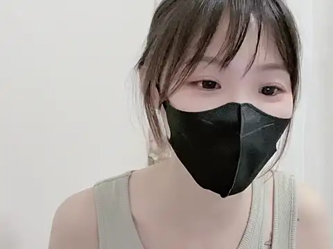 Snapshot of Chu1314 chatting on 03.10.25 Chu1314 online show from 03.10.25