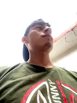 Snapshot of jessmatachuse chatting on 09.20.25 jessmatachuse online show from 09.20.25