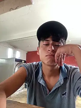 Snapshot of jessmatachuse chatting on 09.21.25 jessmatachuse online show from 09.21.25