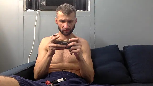 Snapshot of sexyhotstud12 chatting on 12.14.25 sexyhotstud12 online show from 12.14.25