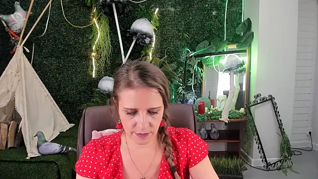 EmiliaBedy online show from 02.01.25