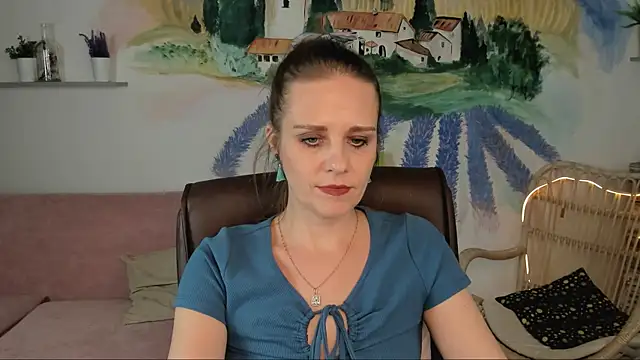 EmiliaBedy online show from 02.22.25