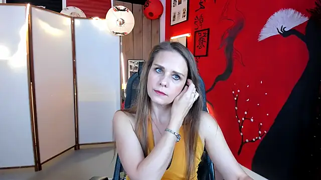 EmiliaBedy online show from 09.16.25