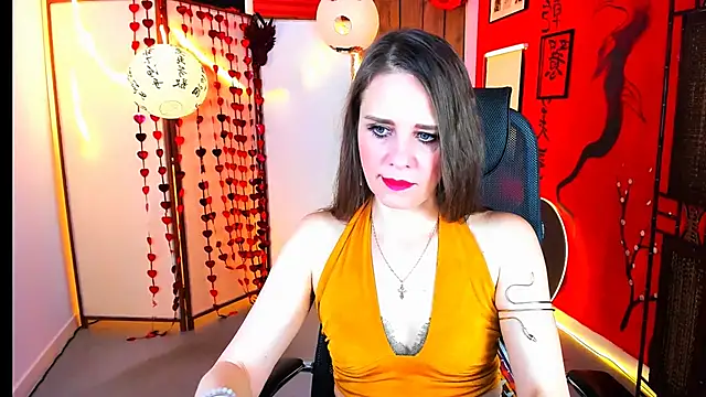 Snapshot of EmiliaBedy chatting on 02.16.26 EmiliaBedy online show from 02.16.26