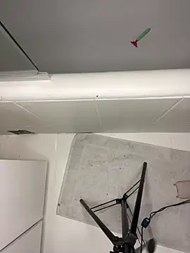 Snapshot of bunnythetailor chatting on 02.21.25 bunnythetailor online show from 02.21.25