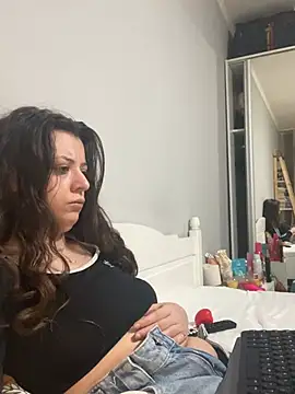 bunnythetailor online show from 04.04.26