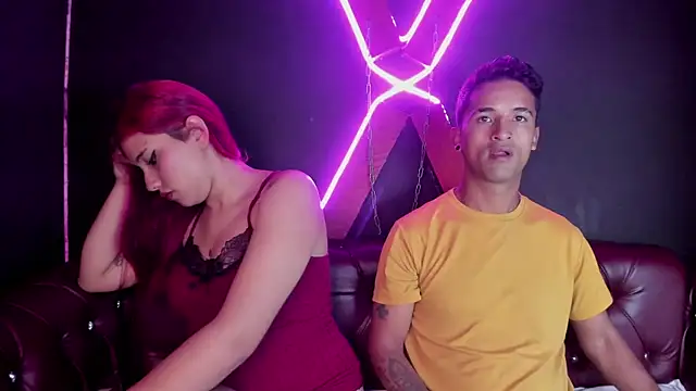 Nikki and Mayk online show from 11.26.25