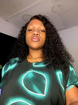 Boneca25 online show from 10.23.25