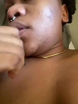 Boneca25 online show from 02.02.26