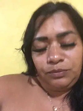 Snapshot of indiazinha69_ chatting on 02.25.26 indiazinha69 online show from 02.25.26