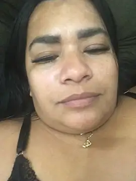 Snapshot of indiazinha69_ chatting on 04.18.26 indiazinha69 online show from 04.18.26