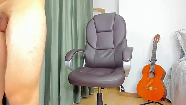 Snapshot of Tombarden chatting on 02.15.25 Tombarden online show from 02.15.25