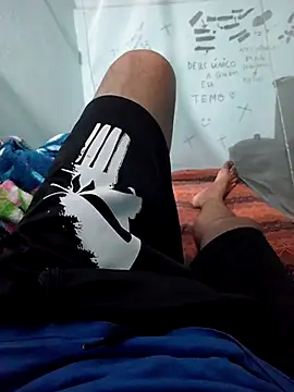 Snapshot of ares-mitnick chatting on 01.24.25 ares-mitnick online show from 01.24.25