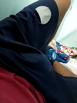 Snapshot of ares-mitnick chatting on 03.09.26 ares-mitnick online show from 03.09.26