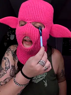 goblingirl888 online show from 09.13.25