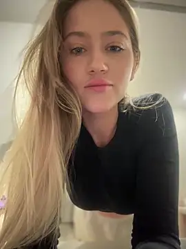 ur wet dreams online show from 02.07.25