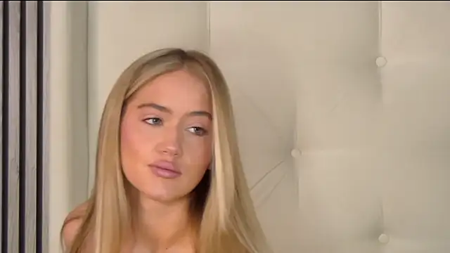 ur wet dreams online show from 03.20.25