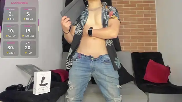 DavidX X21 Strip online show from 11.03.25