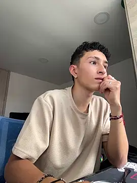 iKrofur online show from 01.29.25