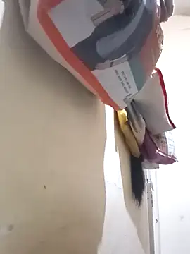 Snapshot of TeluguammayiMahi chatting on 02.14.25 TeluguammayiMahi online show from 02.14.25