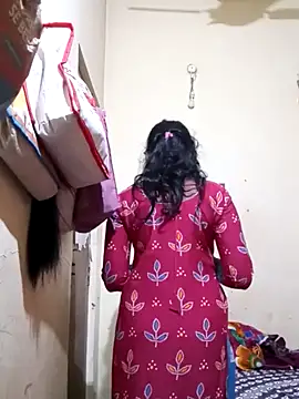 Snapshot of TeluguammayiMahi chatting on 02.24.25 TeluguammayiMahi online show from 02.24.25