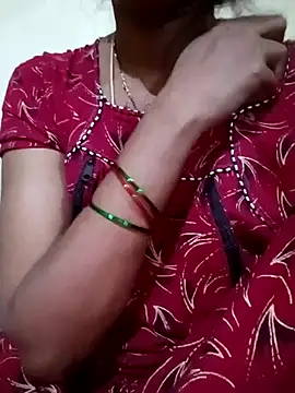 Snapshot of TeluguammayiMahi chatting on 10.03.25 TeluguammayiMahi online show from 10.03.25