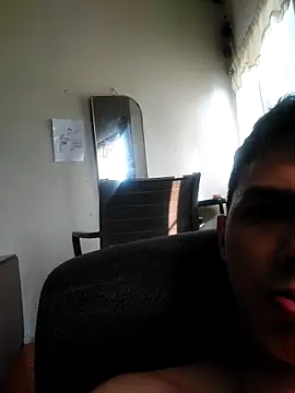 Snapshot of xxaviermendez chatting on 12.03.25 xxaviermendez online show from 12.03.25