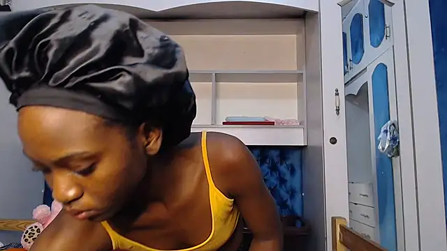 YoungDiva69 online show from 02.10.26