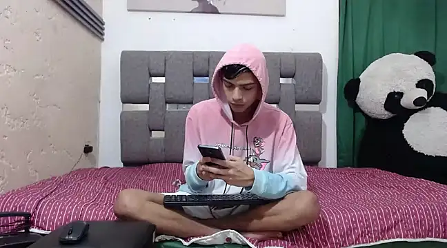 KING STYLE2 online show from 02.13.25