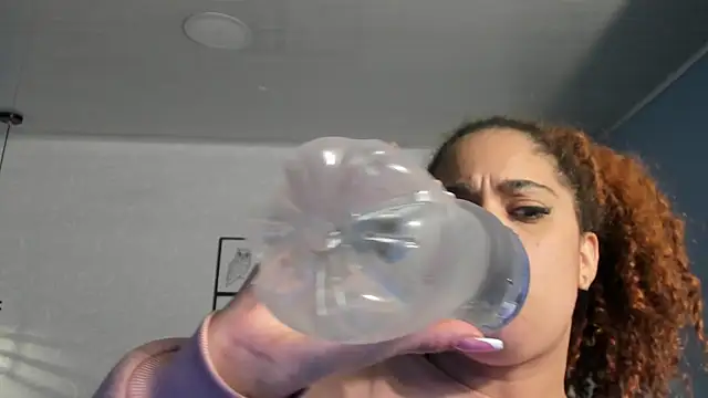 ninna curly online show from 06.26.26
