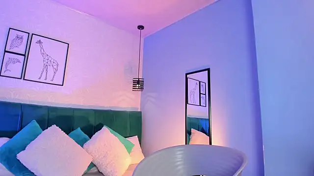 ninna curly online show from 06.29.26