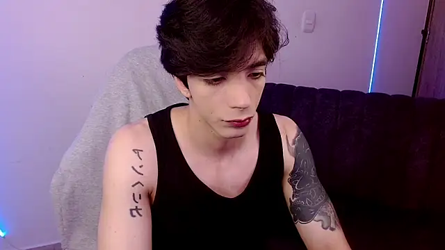 Snapshot of H3ll_B0I chatting on 06.02.26 H3ll B0I online show from 06.02.26