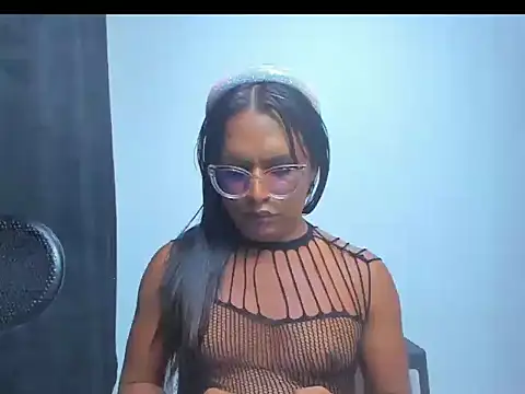 monsterdickcessy 22cm online show from 01.30.25