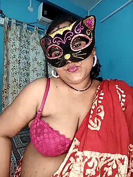 Snapshot of straightthing chatting on 10.09.25 straightthing online show from 10.09.25