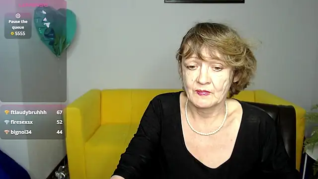 SexyGrandma  online show from 02.25.25