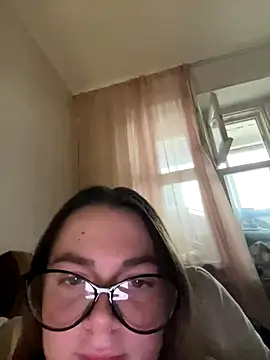 DearAlise online show from 11.17.25