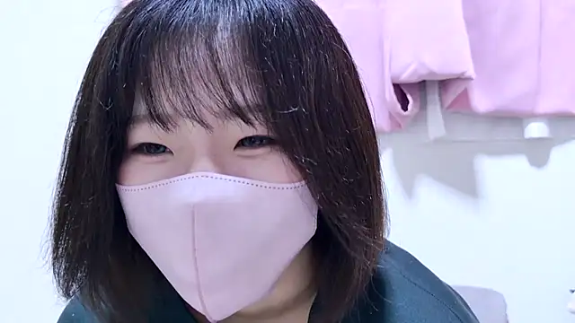 Snapshot of CIEL_514 chatting on 02.02.25 CIEL 514 online show from 02.02.25