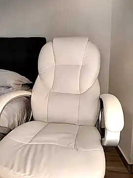 Snapshot of sofiaxox chatting on 01.18.26 sofiaxox online show from 01.18.26