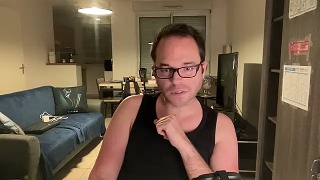 Funnyjul31 online show from 11.21.25