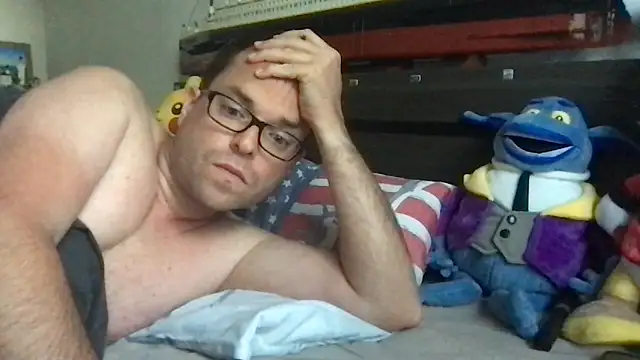 Funnyjul31 online show from 04.14.26