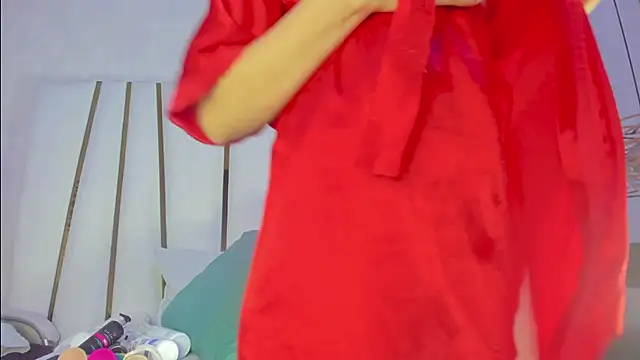 violet gray  online show from 10.31.25