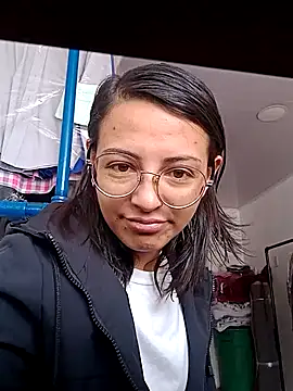 Snapshot of bri_ali chatting on 02.03.25 bri ali online show from 02.03.25