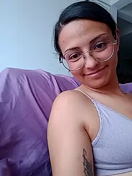 Snapshot of bri_ali chatting on 02.06.25 bri ali online show from 02.06.25